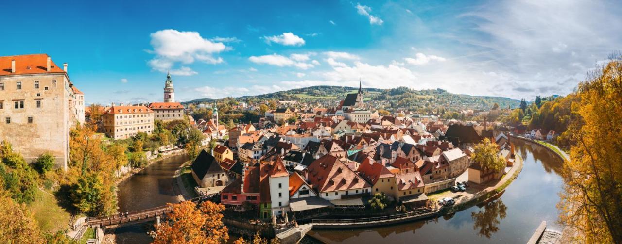 Chalupa Na Peci Želnava Esterno foto